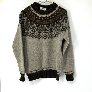 Woolrich men’s medium wool Crewneck Sweater